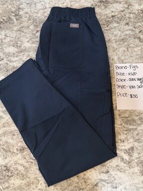 FIGS Women’s Dark Blue/Grey Scrub Pants